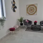 Bella Vista 穆泰尔岛