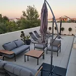 Bella Vista *