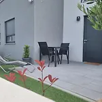 Bella Vista * 穆泰尔岛