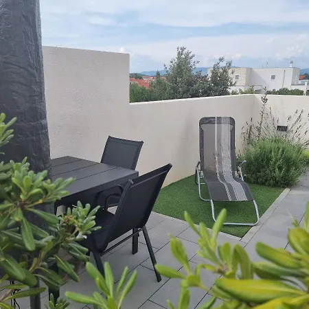 Bella Vista 穆泰尔岛