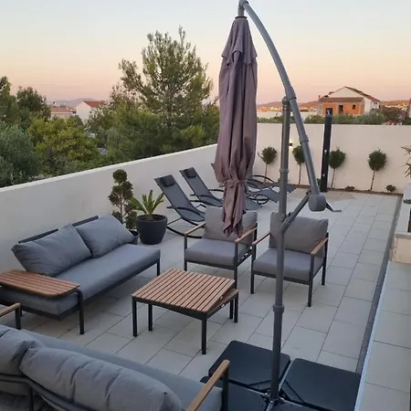 Bella Vista *