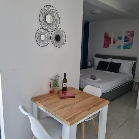 Bella Vista *
