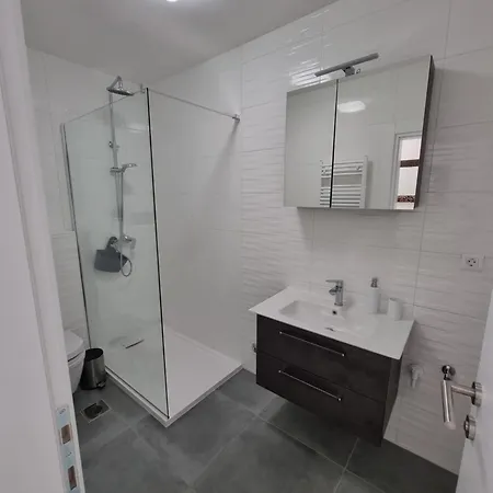 Bella Vista Apartment