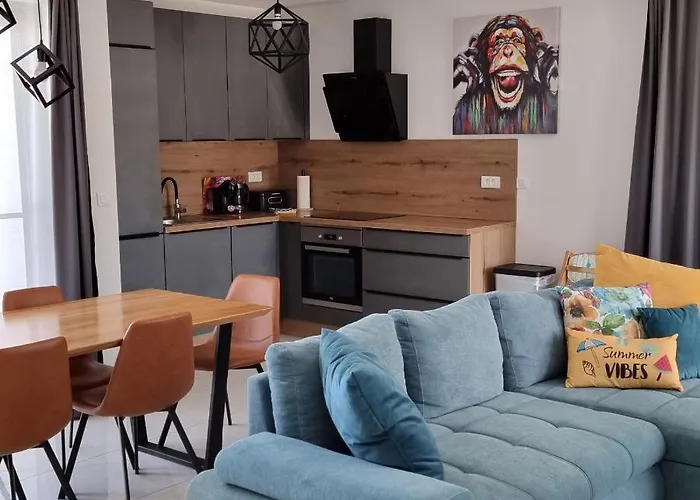 Bella Vista Apartment