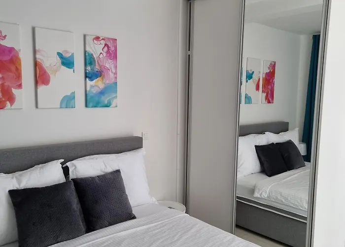 Bella Vista Apartment